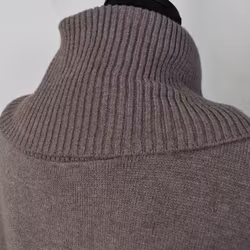 Finstickad Tröja Lös Polo TAUPE