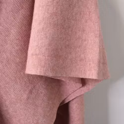 Poncho-sjal med Knapp ROSE