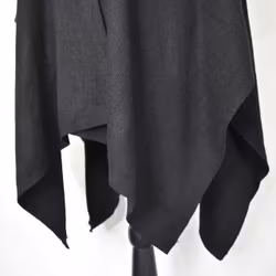 Poncho-sjal med Knapp SVART