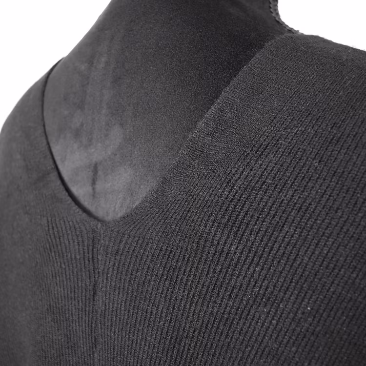 Poncho-sjal med Knapp SVART