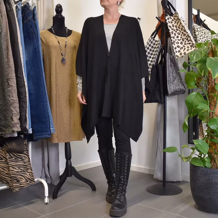 Poncho-sjal med Knapp SVART