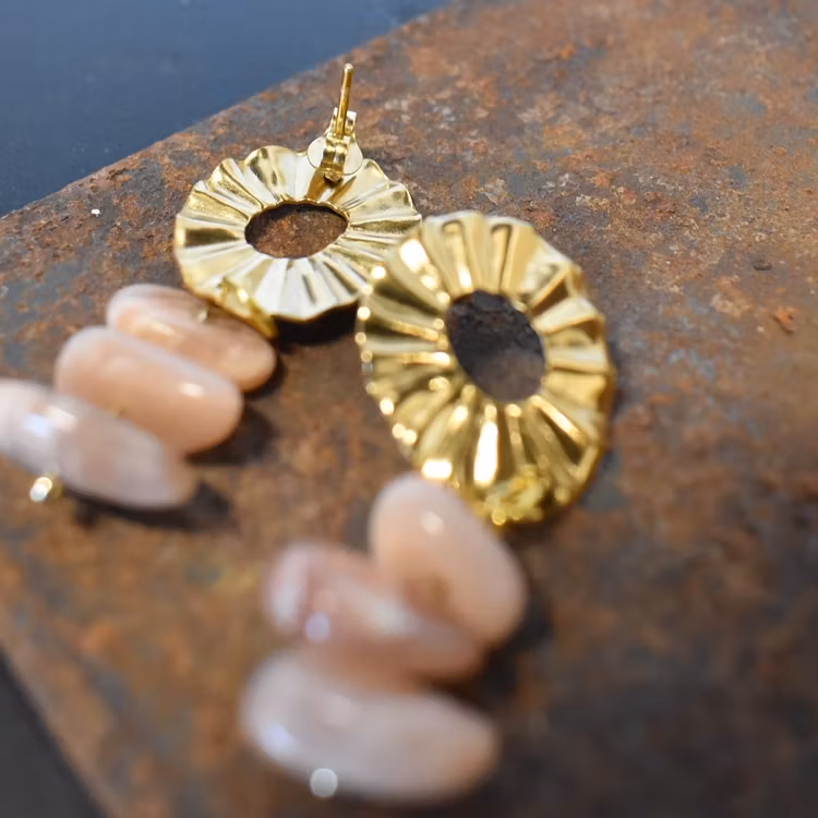 Örhänge Remake Exklusiv Sun Chip GULD - Jewelry By Elina Dahl