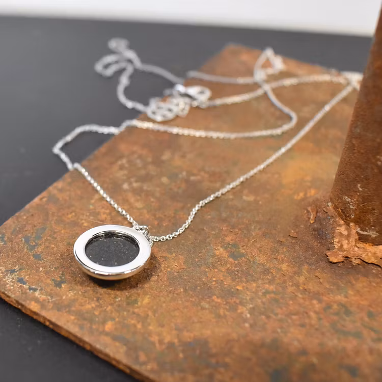 SECOND HAND Halsband Yosemite SILVER - Daily Elegance