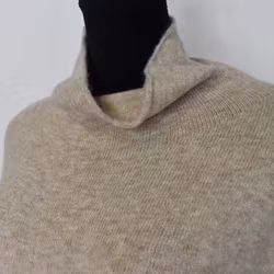 Stickad Klänning med Fickor FANGO CHIARO