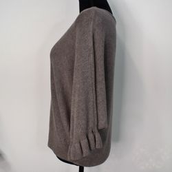 Finstickad tröja Volangärm TAUPE