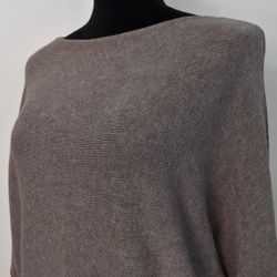 Finstickad tröja Volangärm TAUPE