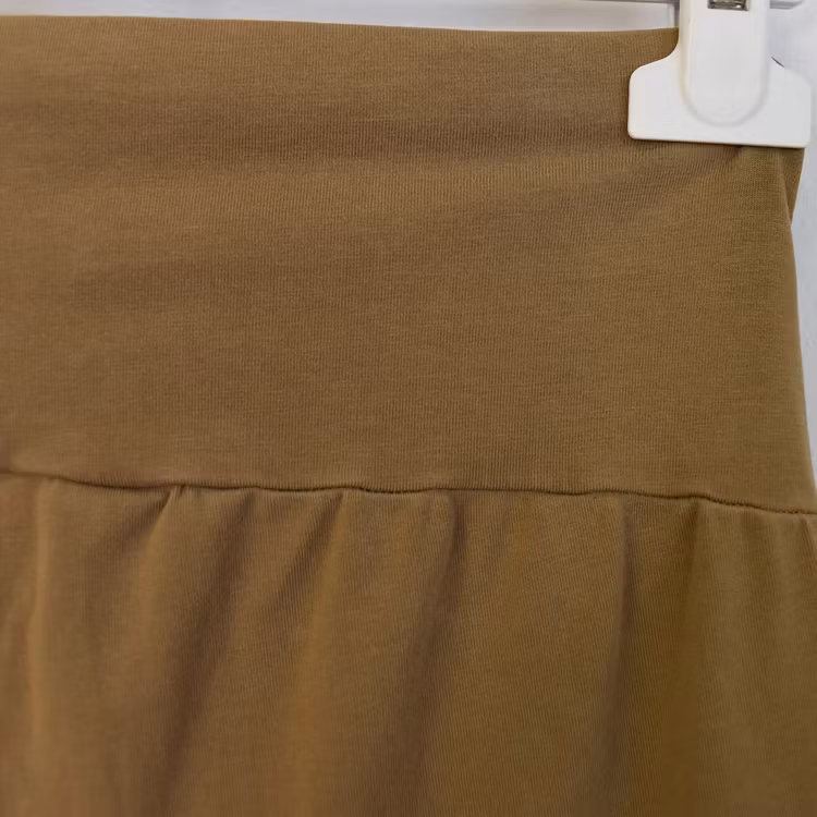 SECOND HAND Yogabyxa ECO Santosha SENAP Storlek M - Santa Ni