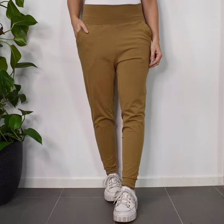SECOND HAND Yogabyxa ECO Santosha SENAP Storlek M - Santa Ni