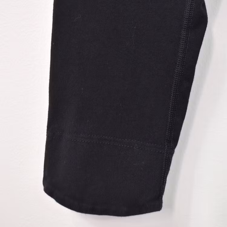 SECOND HAND Yogabyxa ECO Santosha SVART Storlek S - Santa Ni