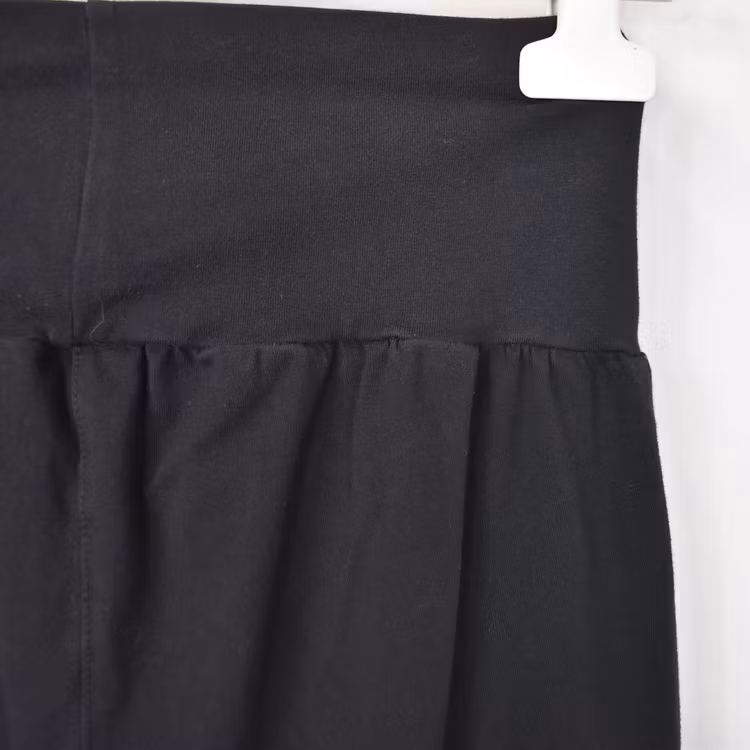 SECOND HAND Yogabyxa ECO Santosha SVART Storlek S - Santa Ni