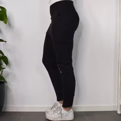 SECOND HAND Yogabyxa ECO Santosha SVART Storlek S - Santa Ni