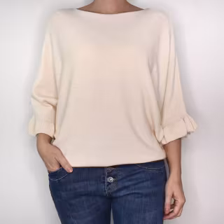 Finstickad tröja Volangärm ECRU