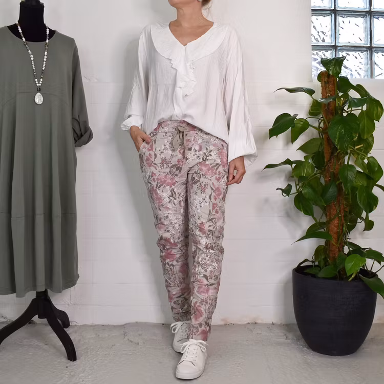 Stretchig Byxa Signe Blommig ROSA - Mix By Heart