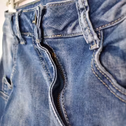 SECOND HAND Baggy Jeans BLÅ Storlek 34 - Place du Jour