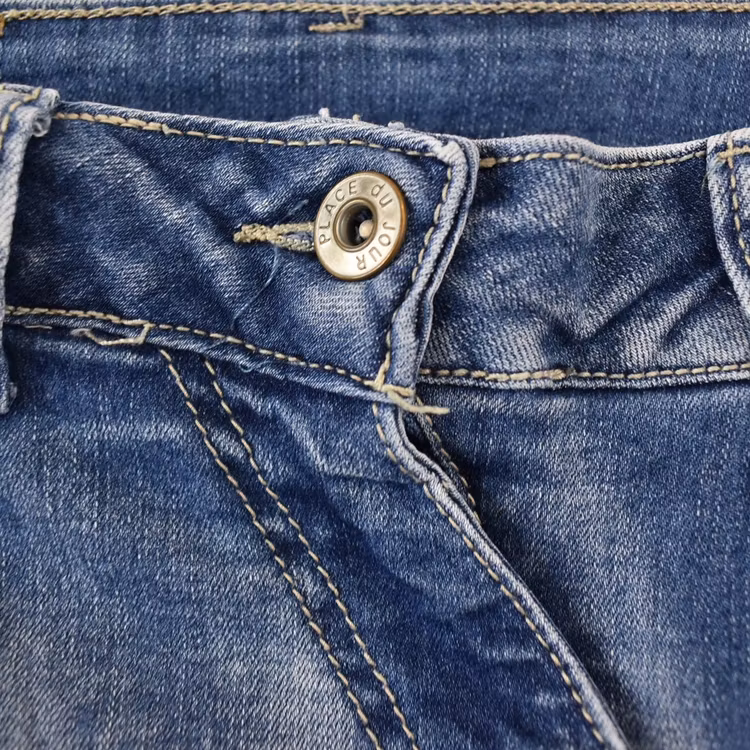 SECOND HAND Baggy Jeans BLÅ Storlek 34 - Place du Jour