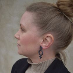 Örhänge Venus SVART - SoMaBelle Design