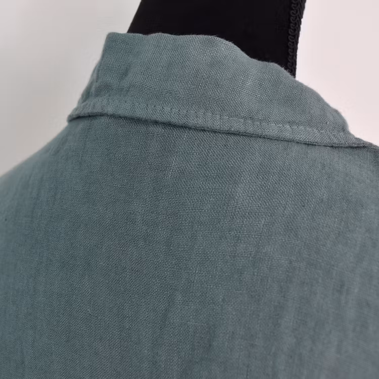 Kort linneskjorta med Volang VERT CANARD