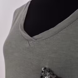 SECOND HAND T-shirt KAKI S/M - Lo-ika