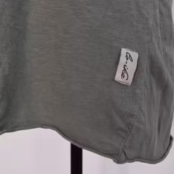 SECOND HAND T-shirt KAKI S/M - Lo-ika