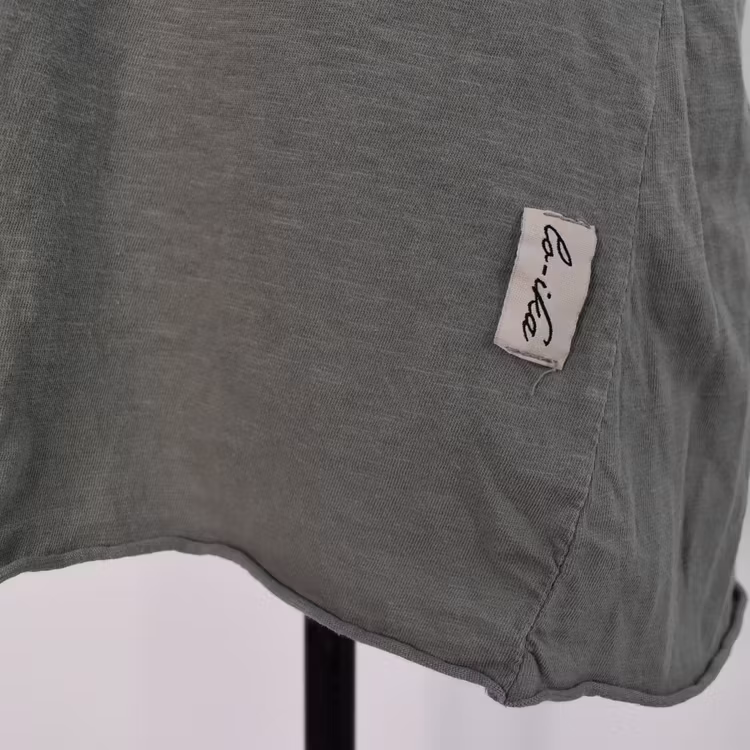 SECOND HAND T-shirt KAKI S/M - Lo-ika