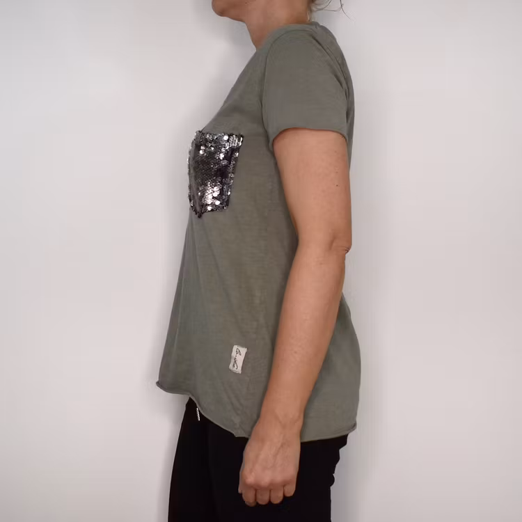 SECOND HAND T-shirt KAKI S/M - Lo-ika