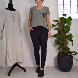 SECOND HAND T-shirt KAKI S/M - Lo-ika