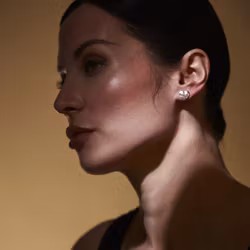 Örhänge Kylie GULD - The Moshi