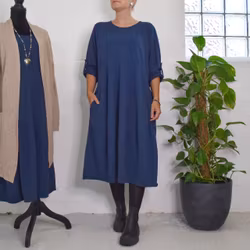 Sweatshirtklänning MÖRKBLÅ