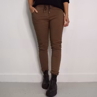 Stretchig Byxa Alva MÖRK TAUPE