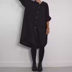 Långskjorta Bomull Leonie SVART - Camicia