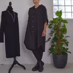 Långskjorta Bomull Leonie SVART - Camicia