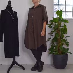 Långskjorta Bomull Leonie BRUN - Camicia