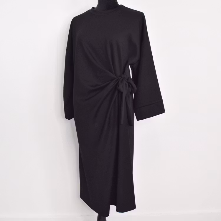 Klänning med Knyt Minna SVART - Camicia