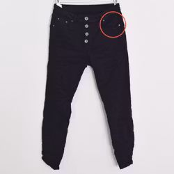 ANDRASORTERING Jeans med Knappar SVART Storlek M (38) - 3D Denim