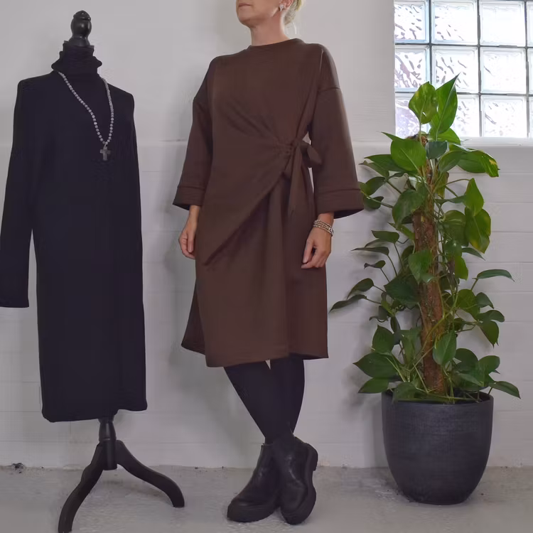 Klänning med Knyt Minna BRUN - Camicia