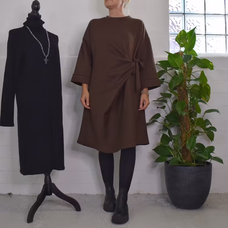 Klänning med Knyt Minna BRUN - Camicia