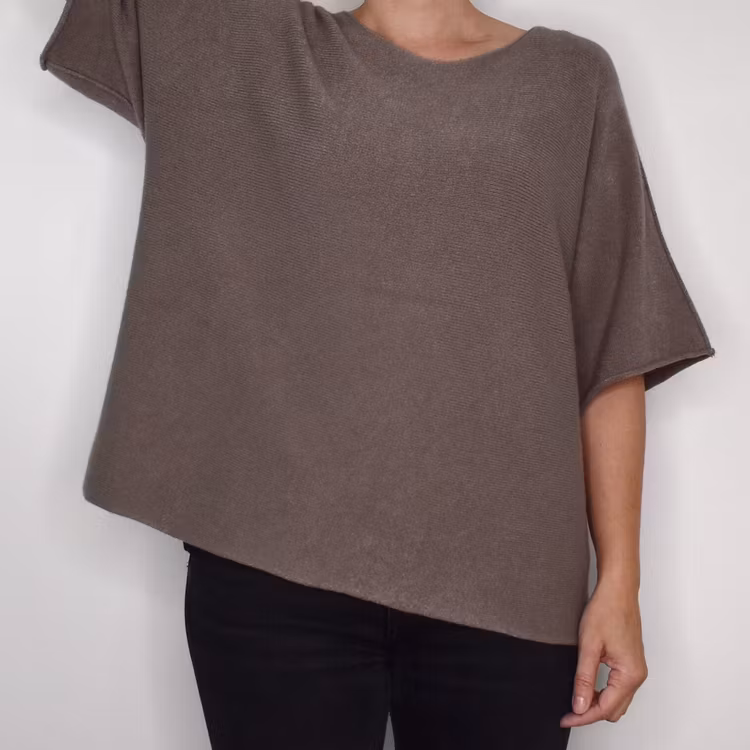 Finstickad Ponchotröja Sia NUGGAT - Marta du Chateau