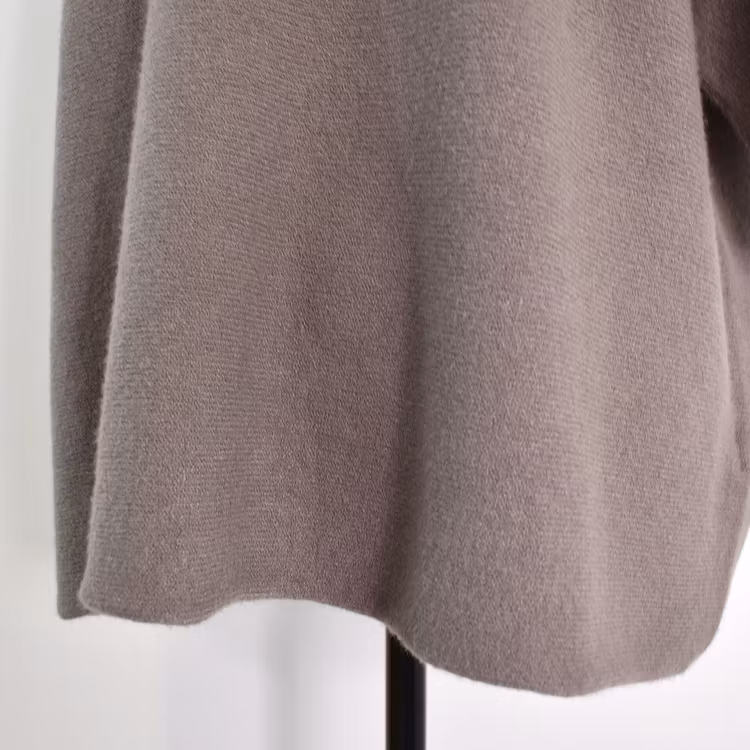 Finstickad Ponchotröja Sia NUGGAT - Marta du Chateau