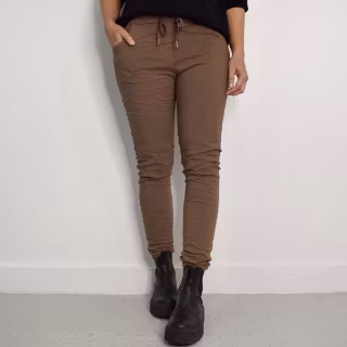 Stretchig Byxa Alva MÖRK TAUPE