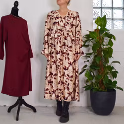 Klänning Nigella BEIGE - Marta du Chateau