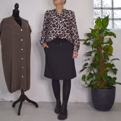 Kjol Mandy SVART- Camicia