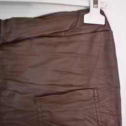 Byxa Lorena Vaxad BRUN - Mix By Heart