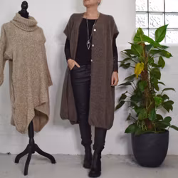 Stickad klänning/väst Joelle BRUN - Camicia