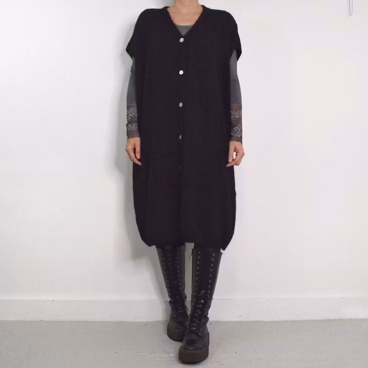 Stickad klänning/väst Joelle SVART - Camicia