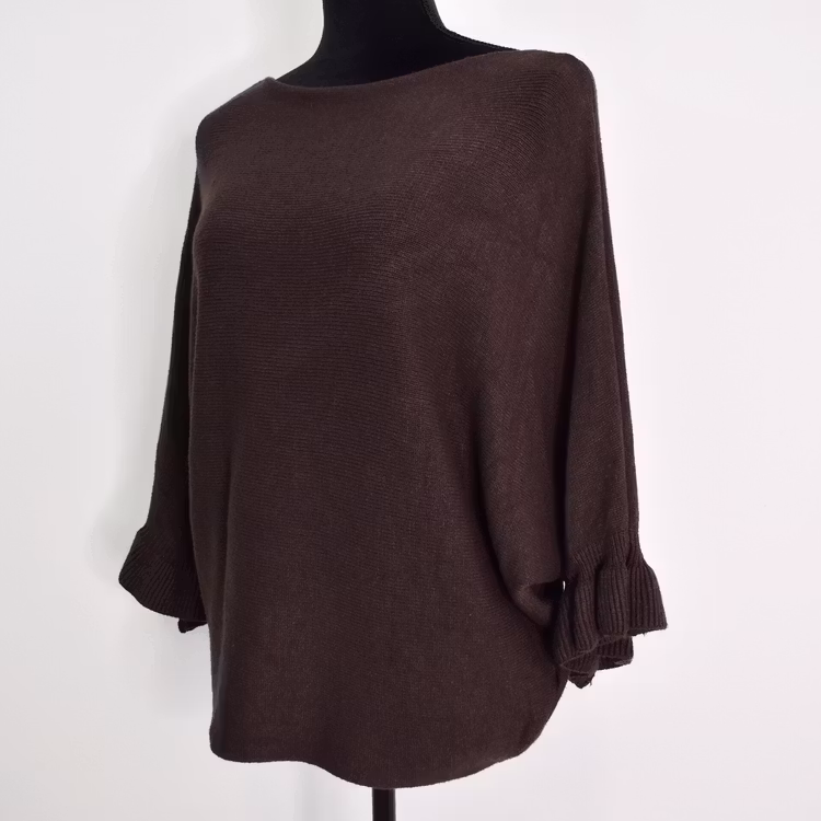 Finstickad tröja Volangärm CHOCOLAT