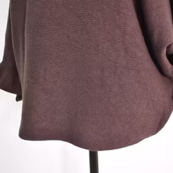 Finstickad tröja Volangärm CHOCOLAT