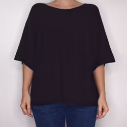 Finstickad Ponchotröja Sia SVART - Marta du Chateau