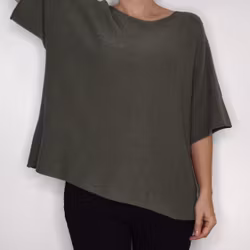 Finstickad Ponchotröja Sia MILITARY - Marta du Chateau