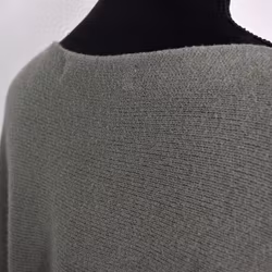 Finstickad Ponchotröja Sia MILITARY - Marta du Chateau