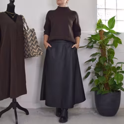 Kjol Alexia Vaxad SVART - Mix By Heart